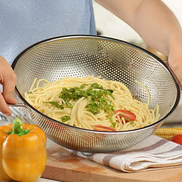 Stainless steel kitchen colander strainer